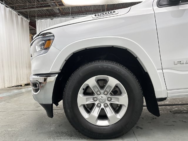 Used 2020 Bright White Clearcoat Ram Laramie image 23