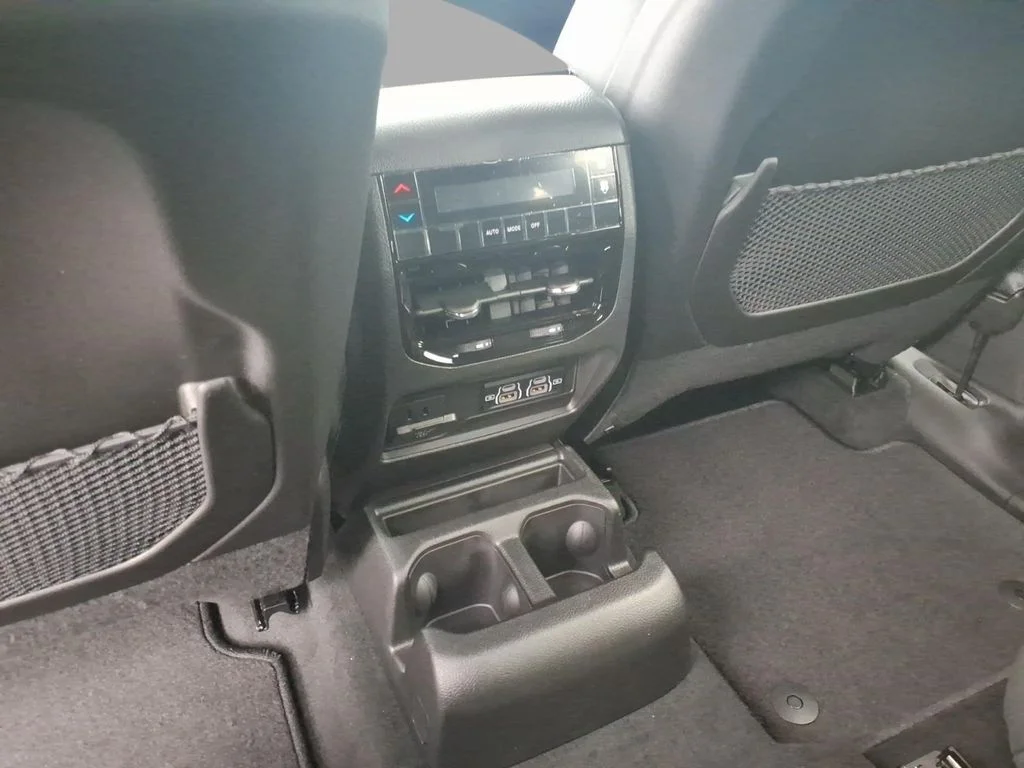 New 2026 Bright White Clearcoat Jeep Laredo X image 9