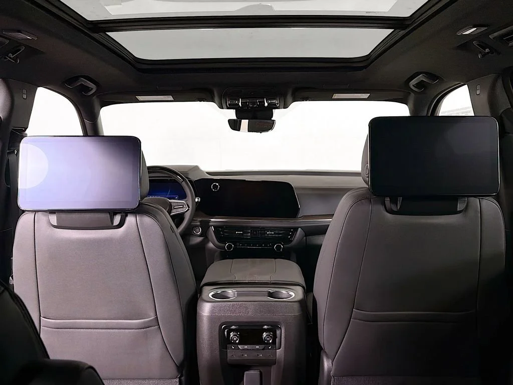 2026 Chevrolet Suburban High Country - Photo 23