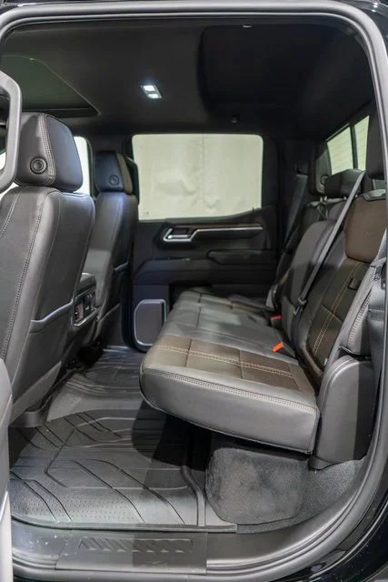 2026 Chevrolet Silverado 1500 High Country - Photo 11