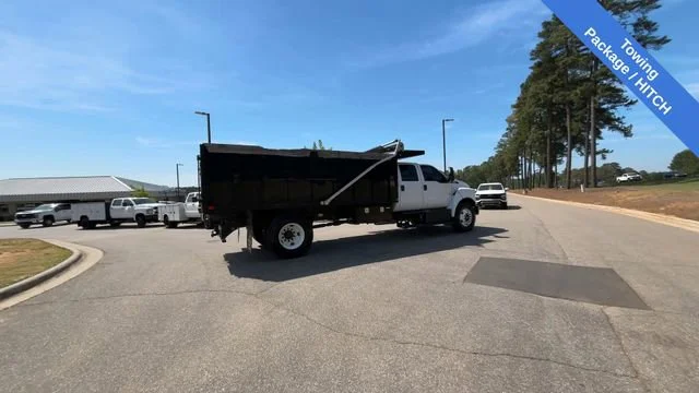 Used 2022  Ford NA image 5