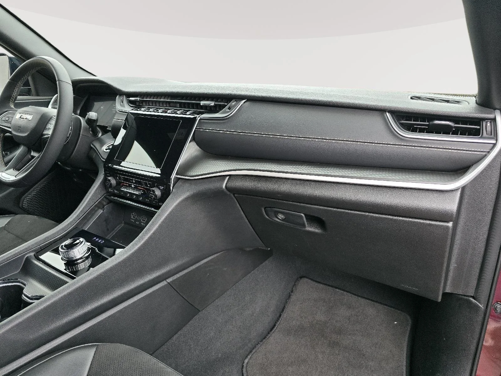 2024 Jeep Grand Cherokee Altitude - Photo 19