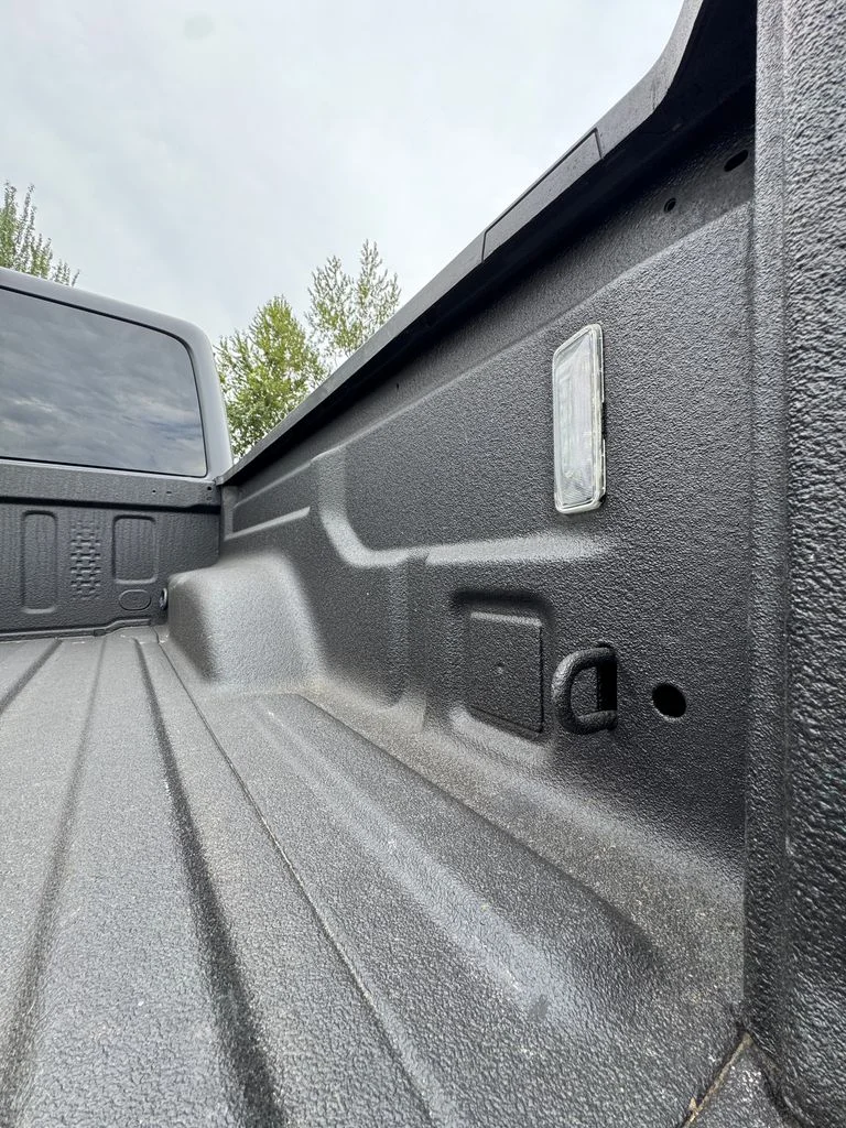 Used 2021 Sting-Gray Clearcoat Jeep Rubicon image 13