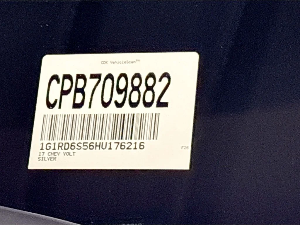 Used 2017 Silver Chevrolet Premier image 25