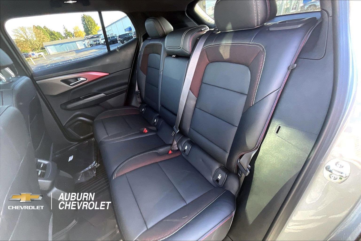 2026 Chevrolet Equinox EV RS - Photo 10