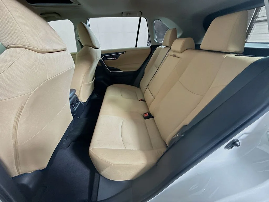 Used 2019 Super White Toyota XLE image 24