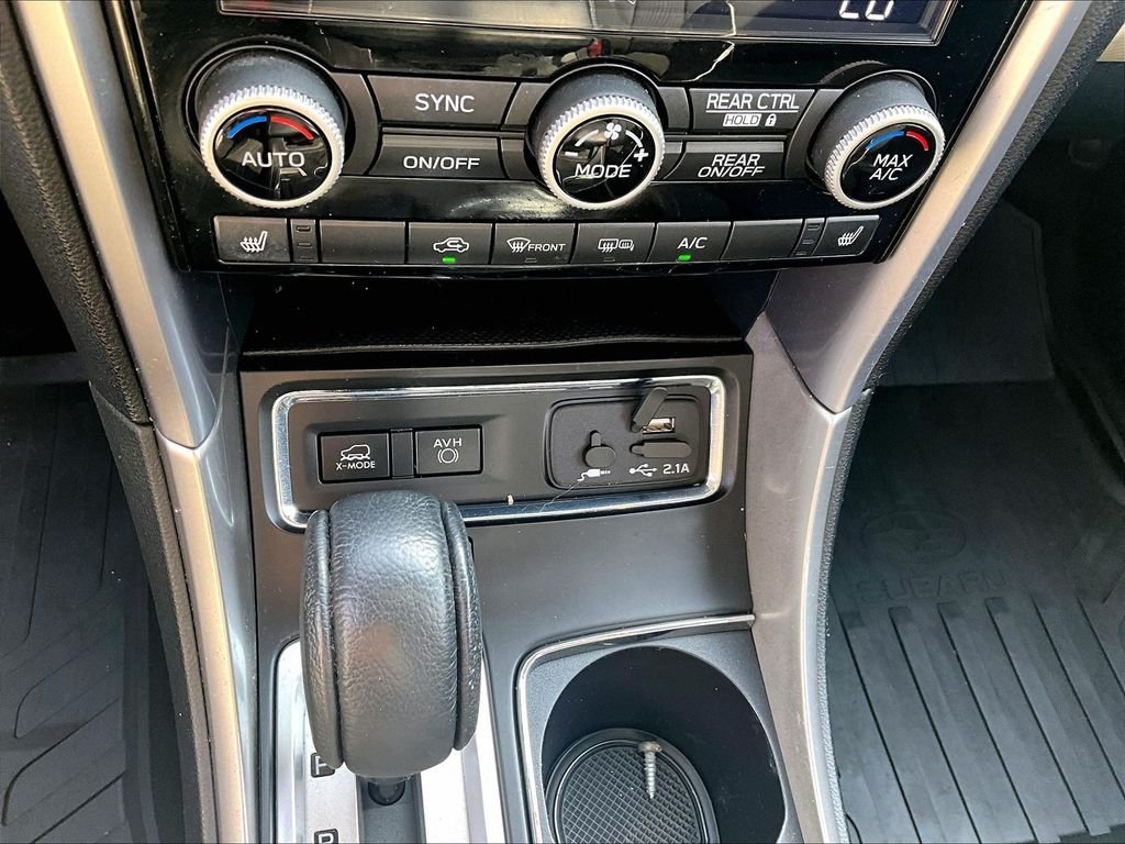 Used 2019 Ice Silver Metallic Subaru Premium image 27