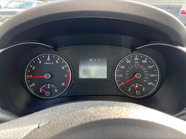Used 2016 Sangria Red Kia LX image 25