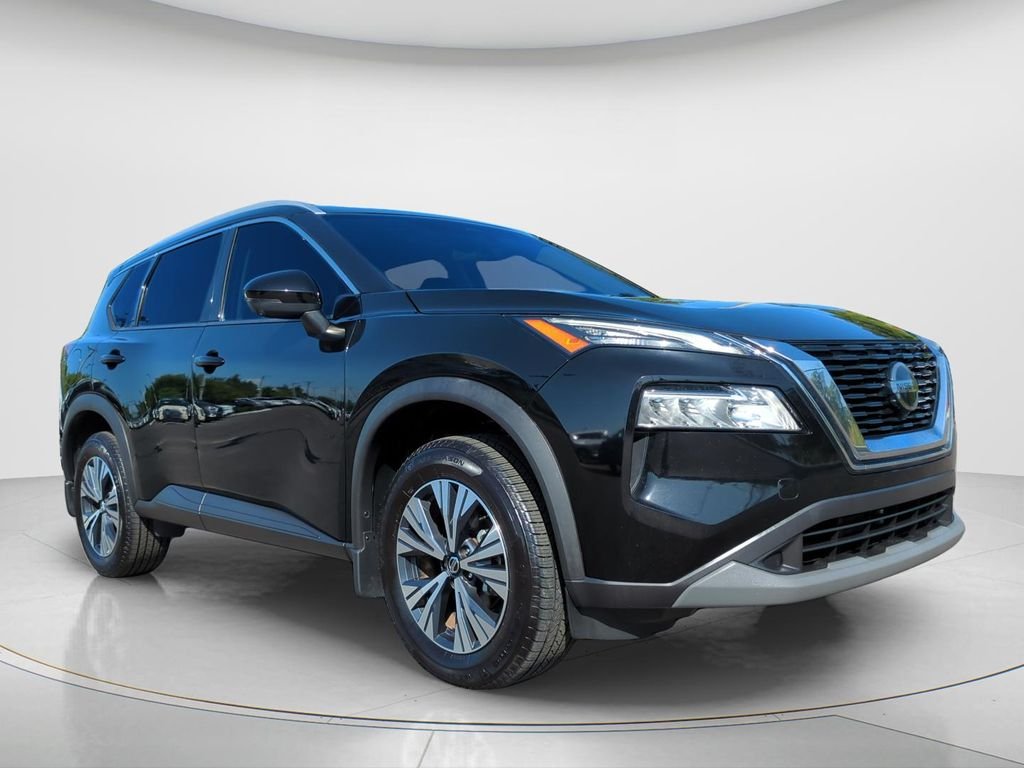 Used 2021 Black Nissan SV image 3