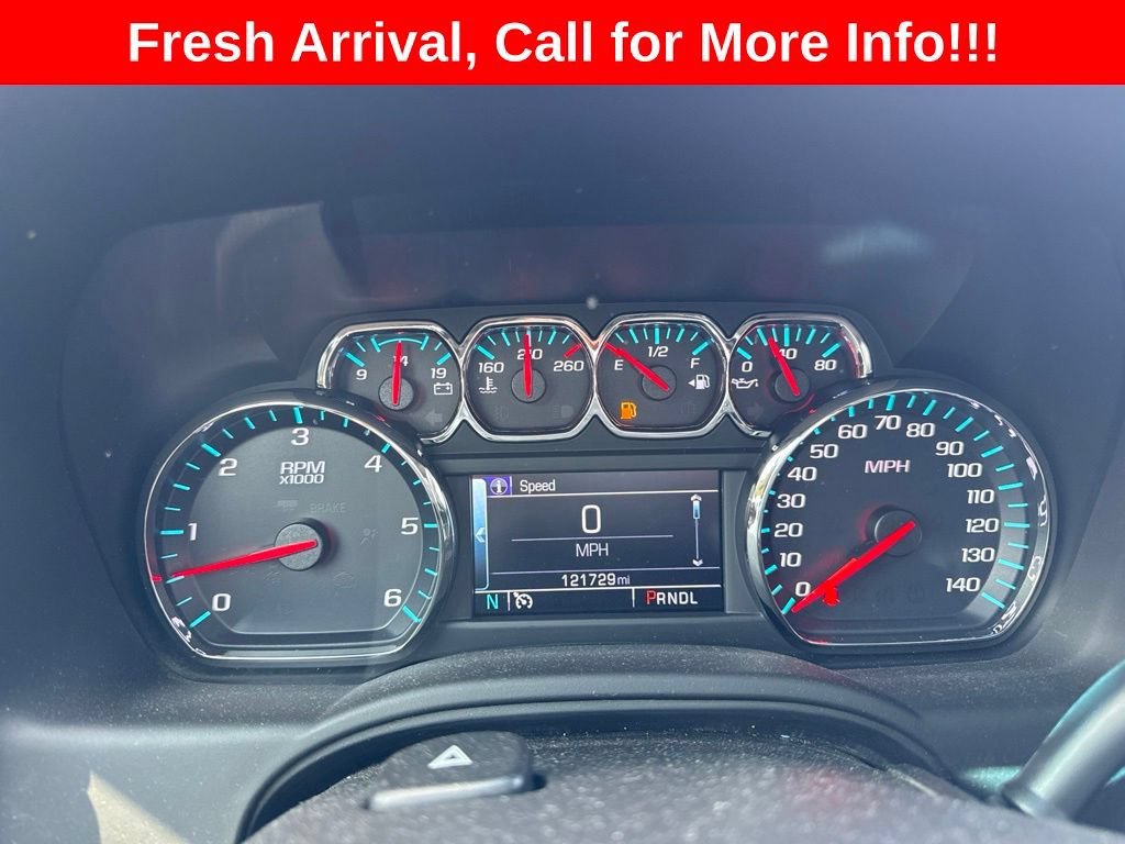 Used 2018 SUMMIT WHITE Chevrolet LT image 4