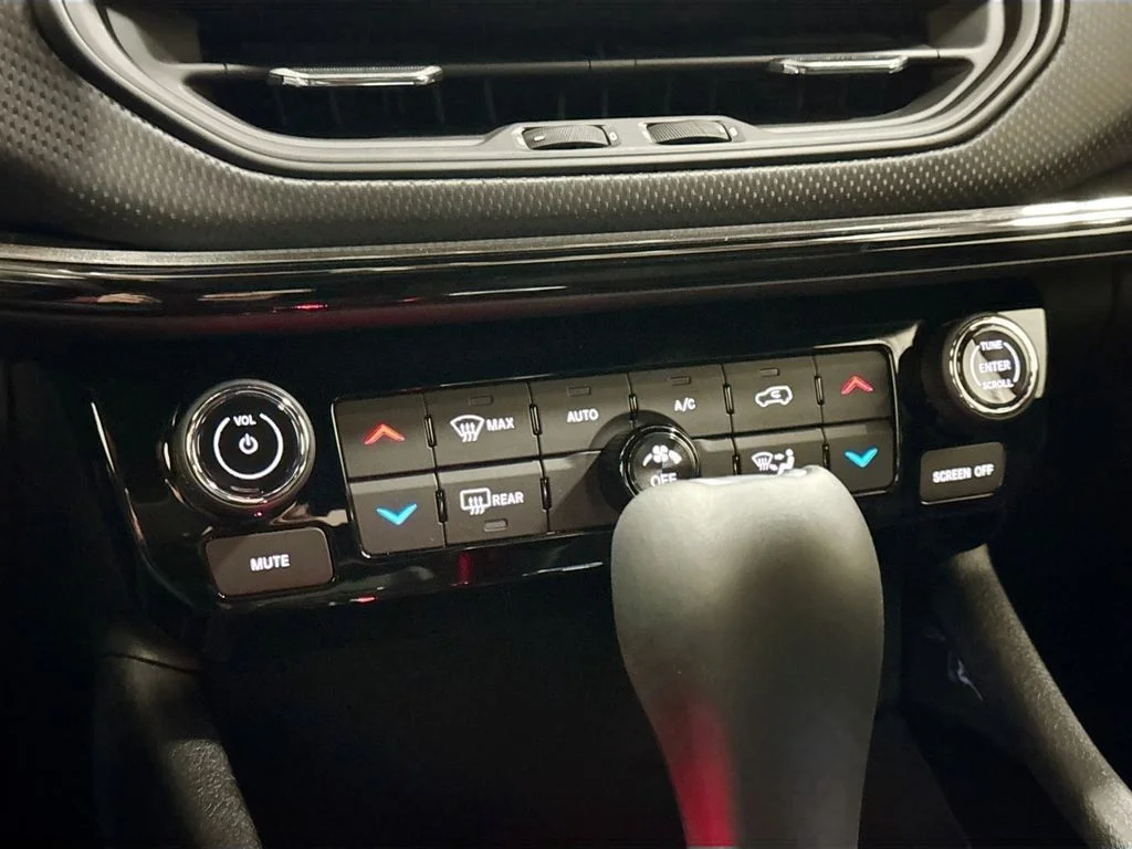 New 2026 Joose (DISC) Jeep Latitude image 31
