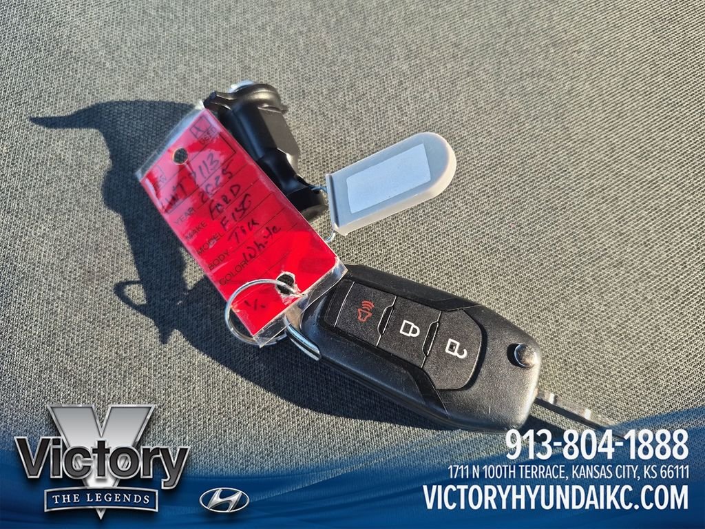 Used 2025 White Ford XLT image 27