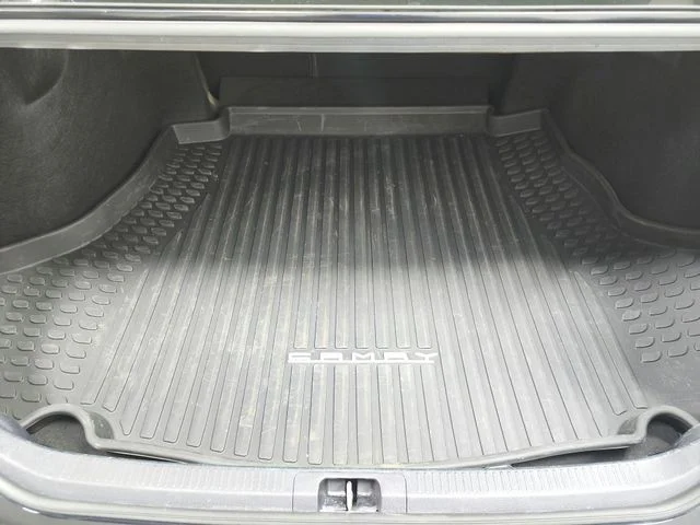 Used 2024 Black Toyota XLE image 44