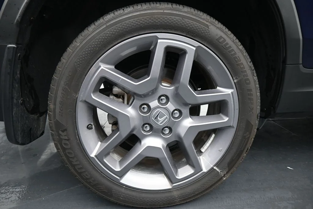 2023 Honda Passport EX-L - Photo 10