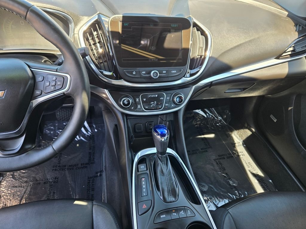 Used 2017 Gray Chevrolet Premier image 17