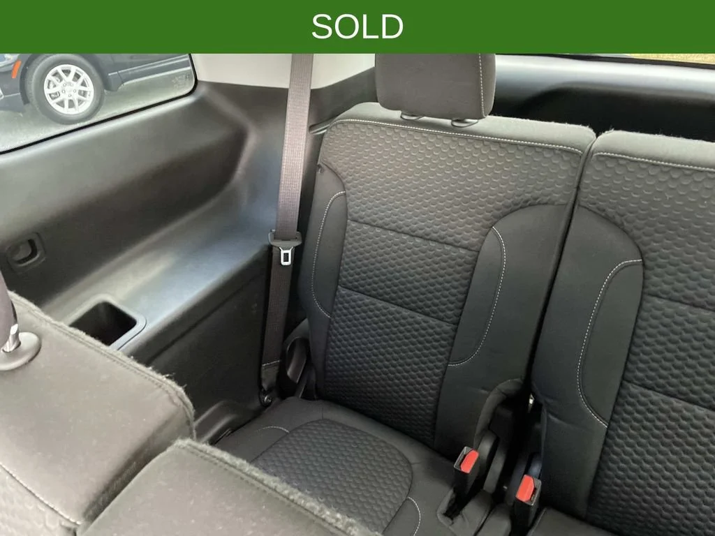 Used 2019 QUICKSILVER METALLIC GMC SLE image 18