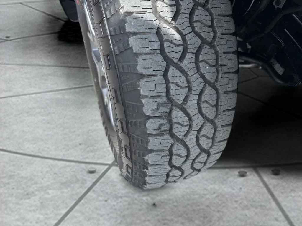 Used 2025 Gray Ford XLT image 34