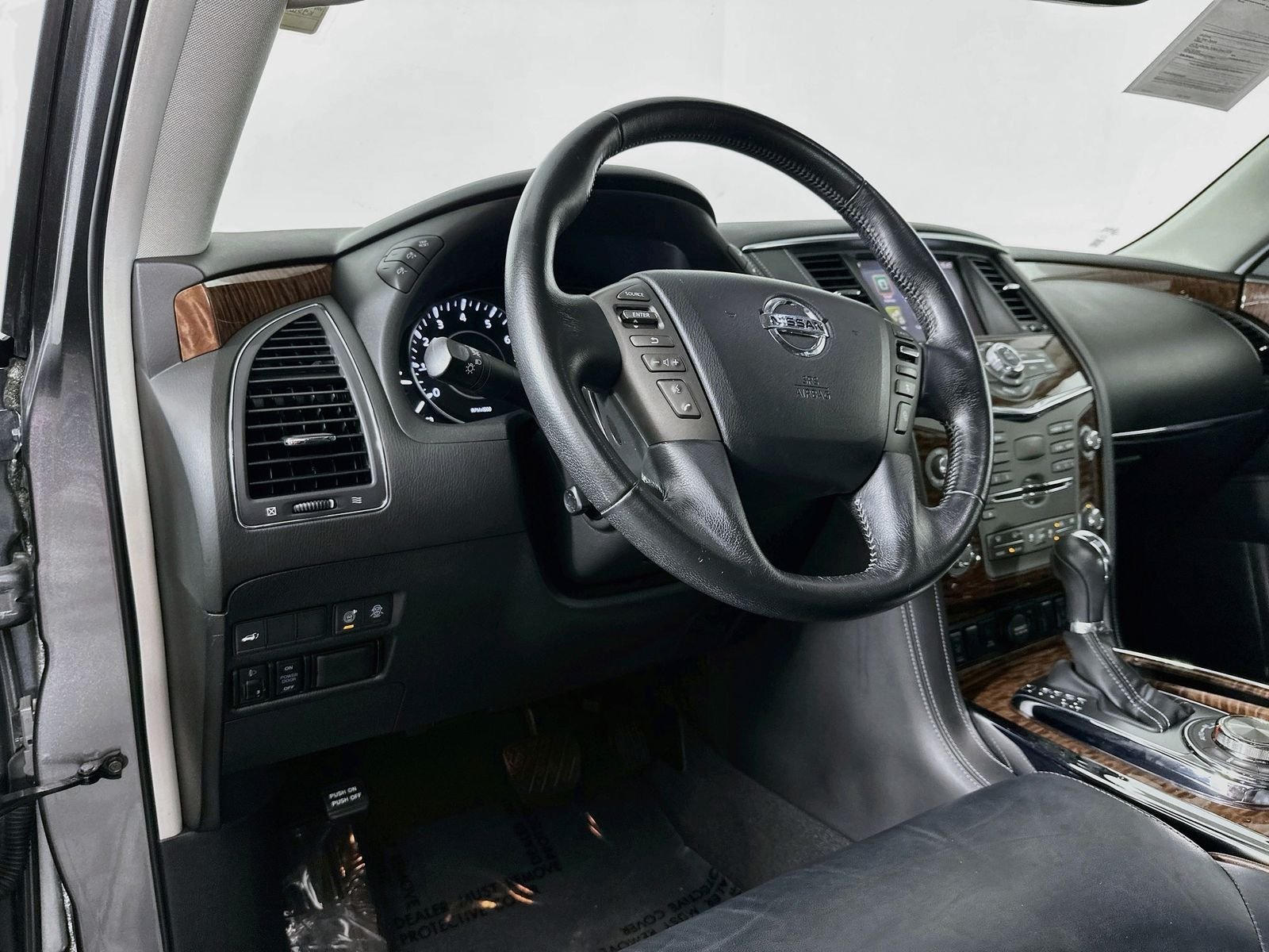 Used 2019 Gun Metallic Nissan SL image 9