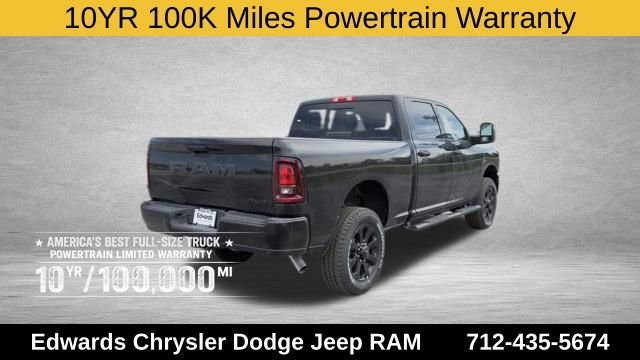 New 2026 Diamond Black Crystal Pearl-Coat Exterior Paint RAM Tradesman image 9