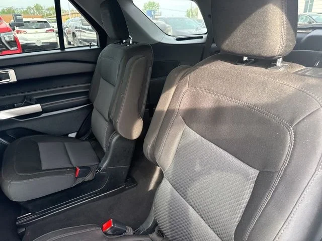 Used 2023 White Ford XLT image 25