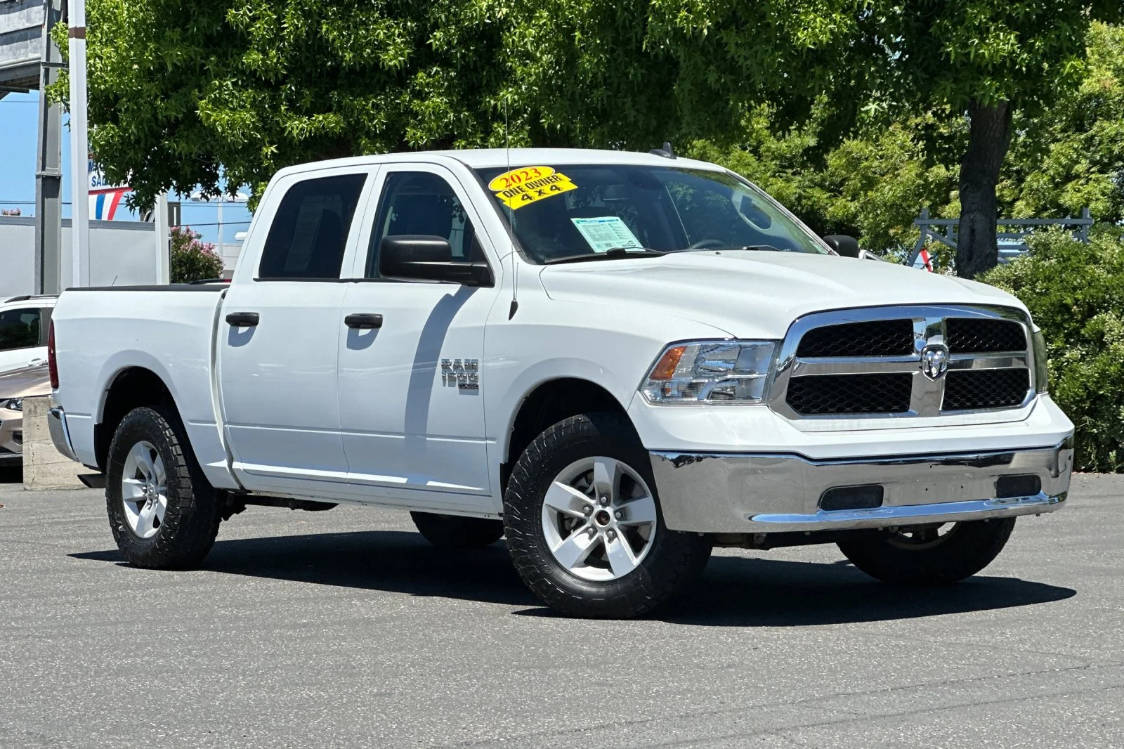 2023 RAM 1500 Classic SLT 4x4 Crew Cab 5'7's photo