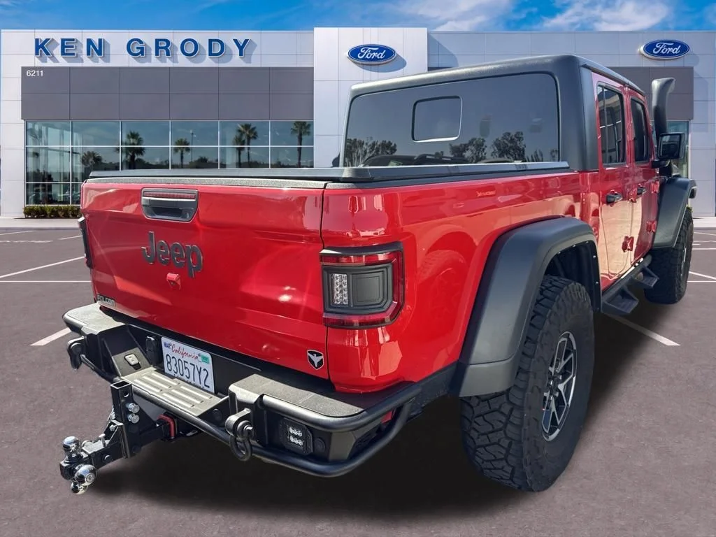 Used 2024 Red Jeep Rubicon image 5