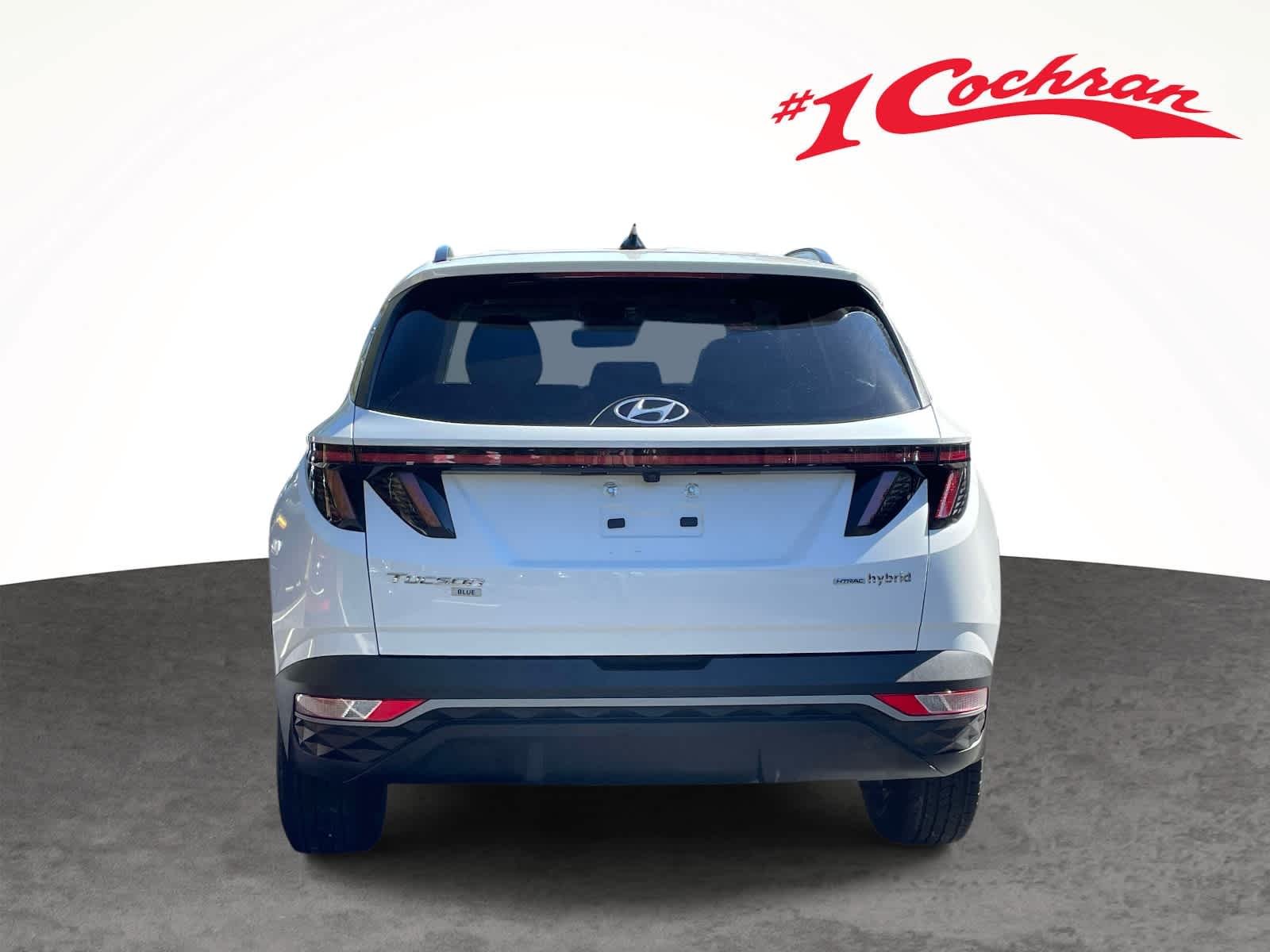 Used 2022 QUARTZ WHITE Hyundai Blue image 12
