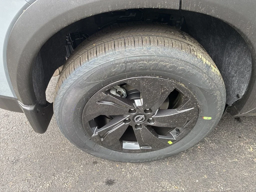 New 2026 Boulder Gray Pearl Nissan SV image 10