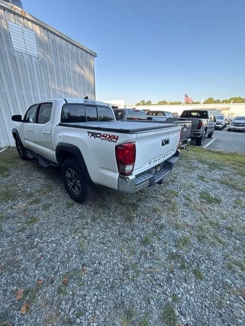 Used 2016 White Toyota TRD Off-Road image 5