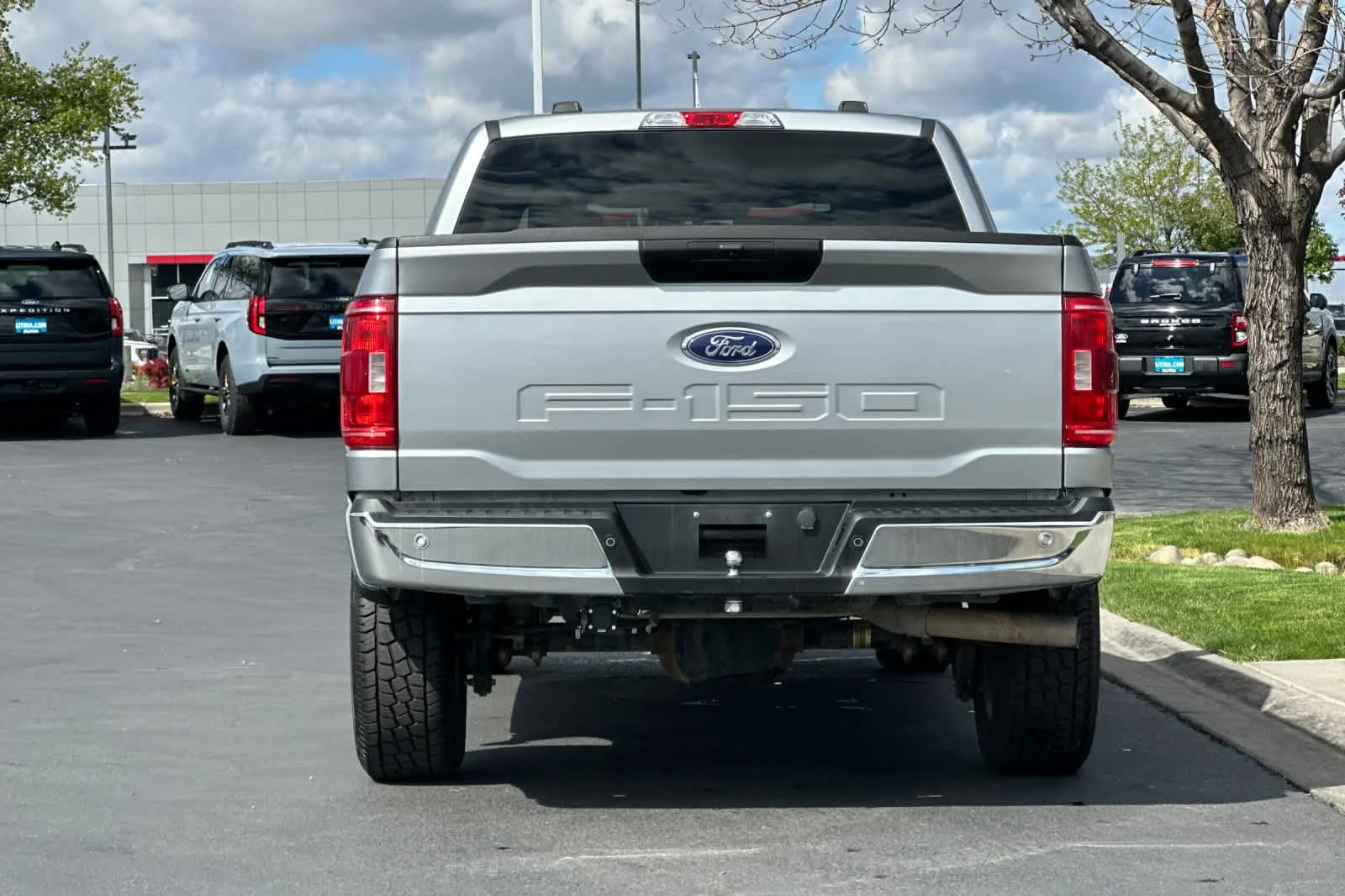 Used 2023 Iconic Silver Metallic Ford XLT image 7