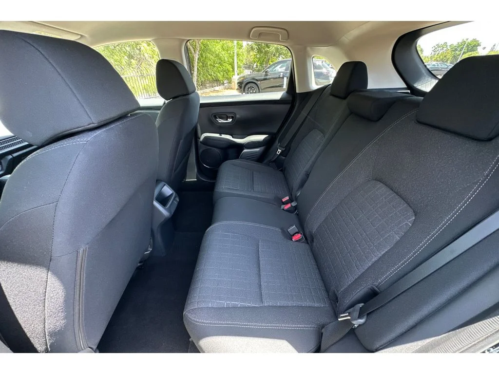 Used 2027 Crystal Black Pearl Honda LX image 14