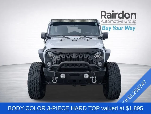 Used 2014 Bright White Clearcoat Jeep Unlimited Sahara image 2