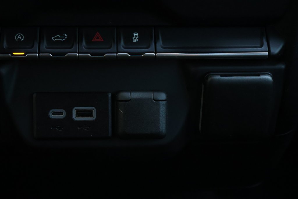 2024 Chevrolet Silverado 1500 Custom - Photo 23