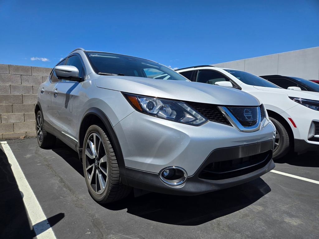 2017 Nissan Rogue Sport SL FWD's photo