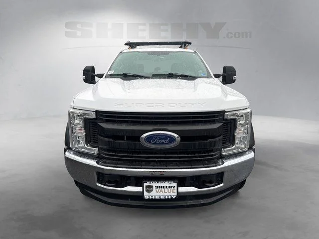 Used 2019 White Ford XL image 19