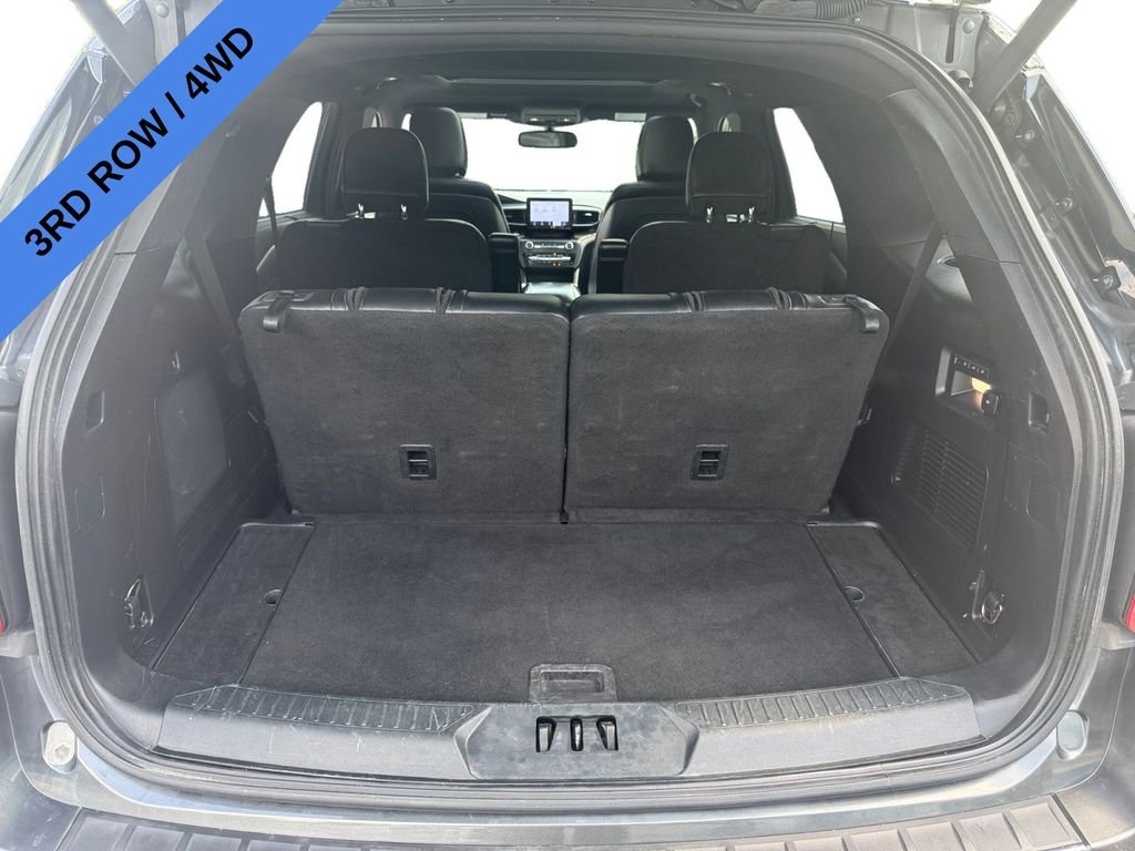 Used 2020 Gray Ford Limited image 16