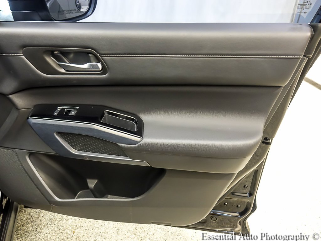 Certified Used 2025 Super Black Nissan SL image 26