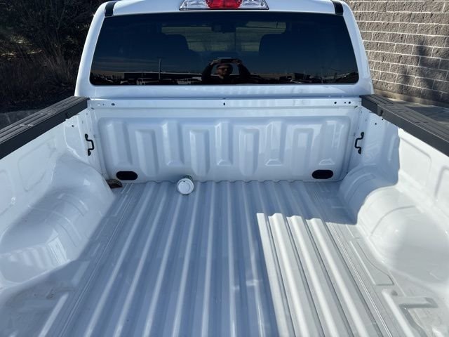 New 2026 Oxford White Ford XL image 12