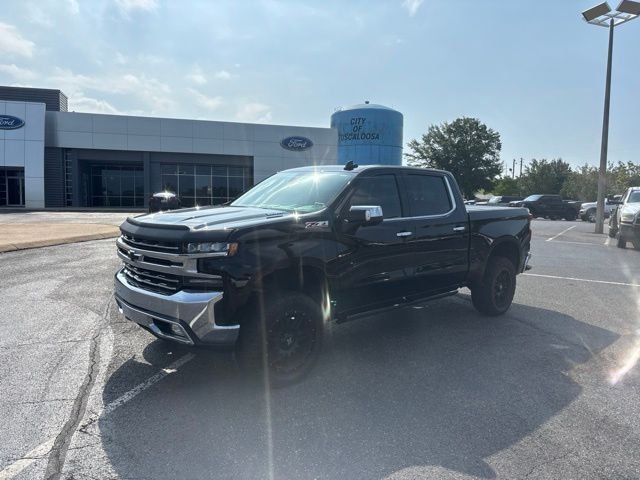 Used 2020 Black Chevrolet LTZ image 4