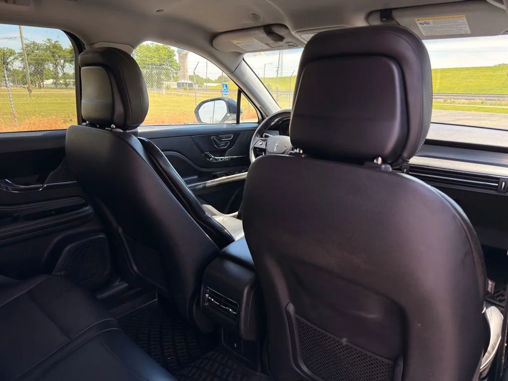 Used 2020  Lincoln Standard image 31