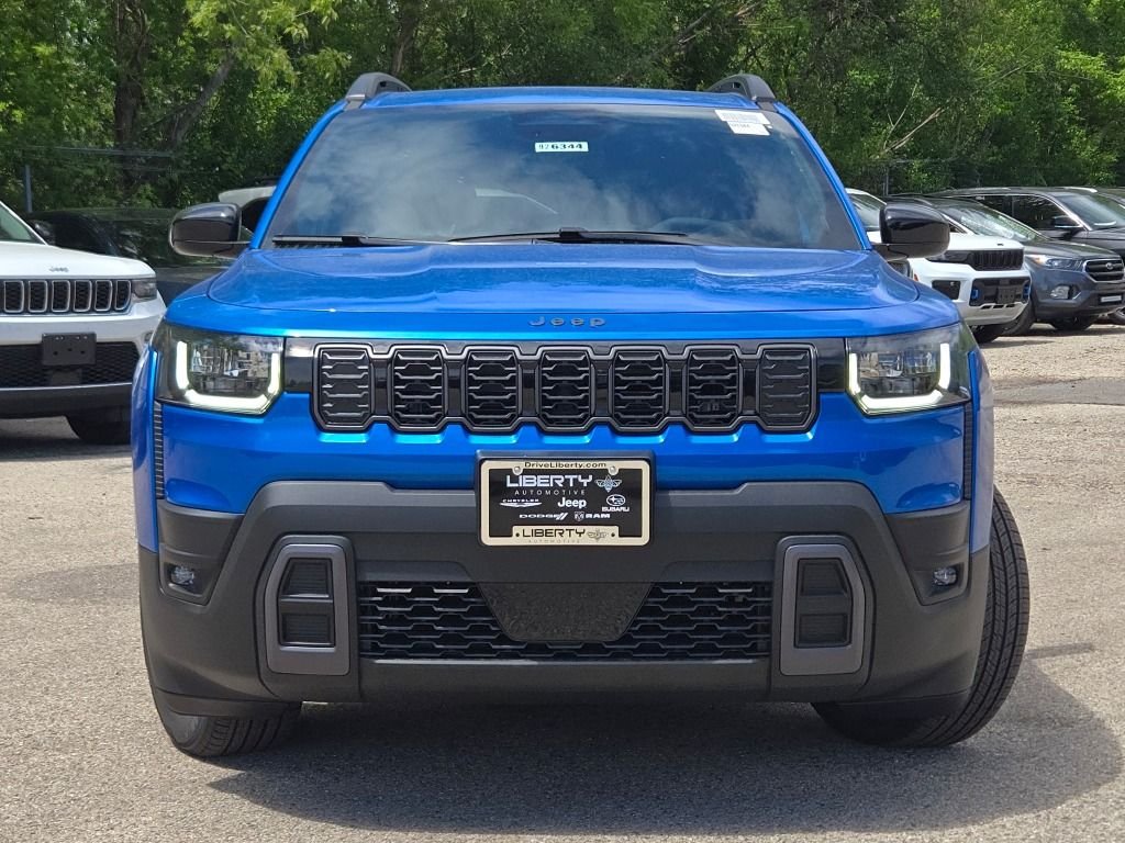 New 2026 Hydro Blue Pearl-Coat Exterior Paint Jeep Laredo image 4