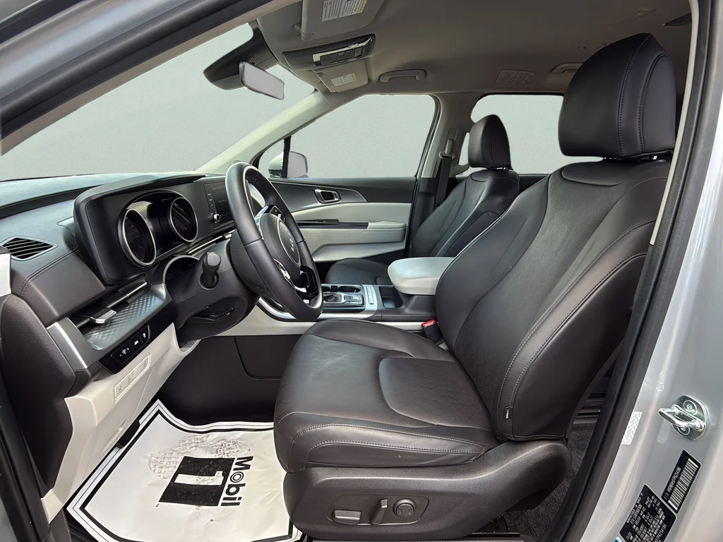 Certified Used 2023 Silky Silver Kia LX Seat Package image 21