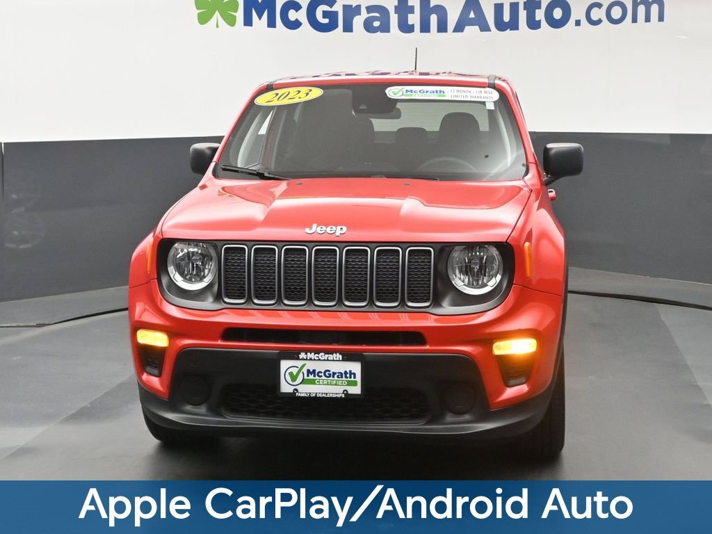 Used 2023 Red Jeep Latitude image 7