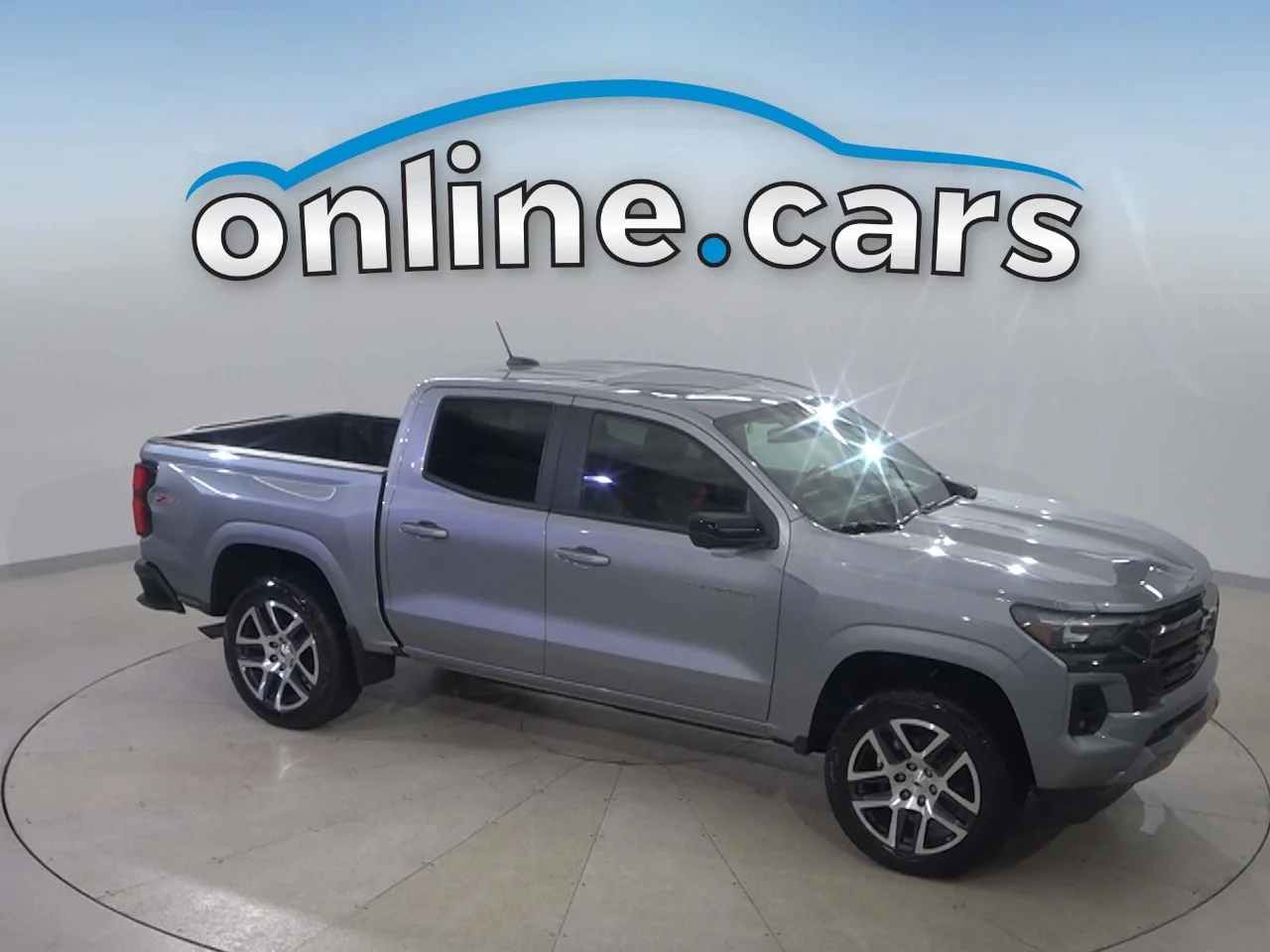 Certified Used 2024 Gray Chevrolet Z71 image 25