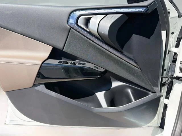 New 2026 Alpine White BMW 30 xDrive image 22