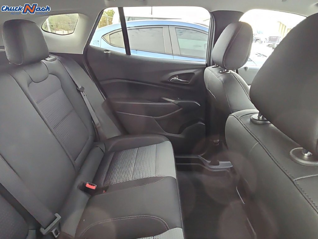 Used 2025 Sterling Gray Metallic Chevrolet LT image 8