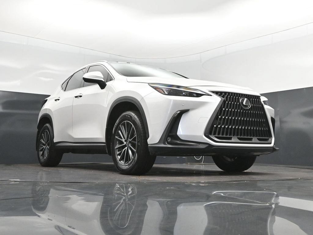 2025 Lexus NX 350 - Photo 44