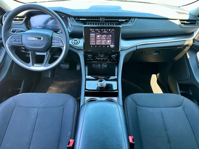 Used 2023 Black Jeep Laredo image 15
