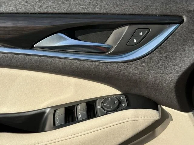 2023 Buick Enclave Essence - Photo 24