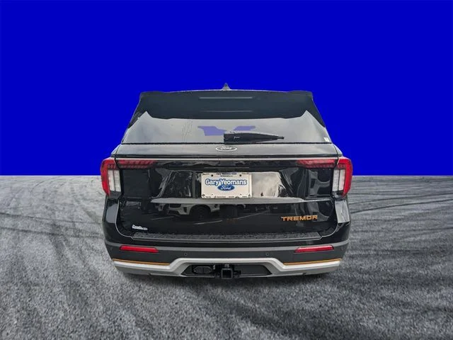 New 2026 Agate Black Metallic Ford Tremor® image 5